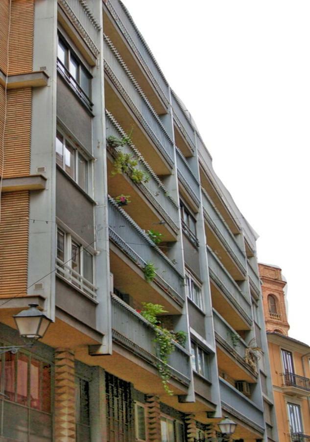 Апартаменты Apartamento Tiziano Mercado Central Валенсия Экстерьер фото